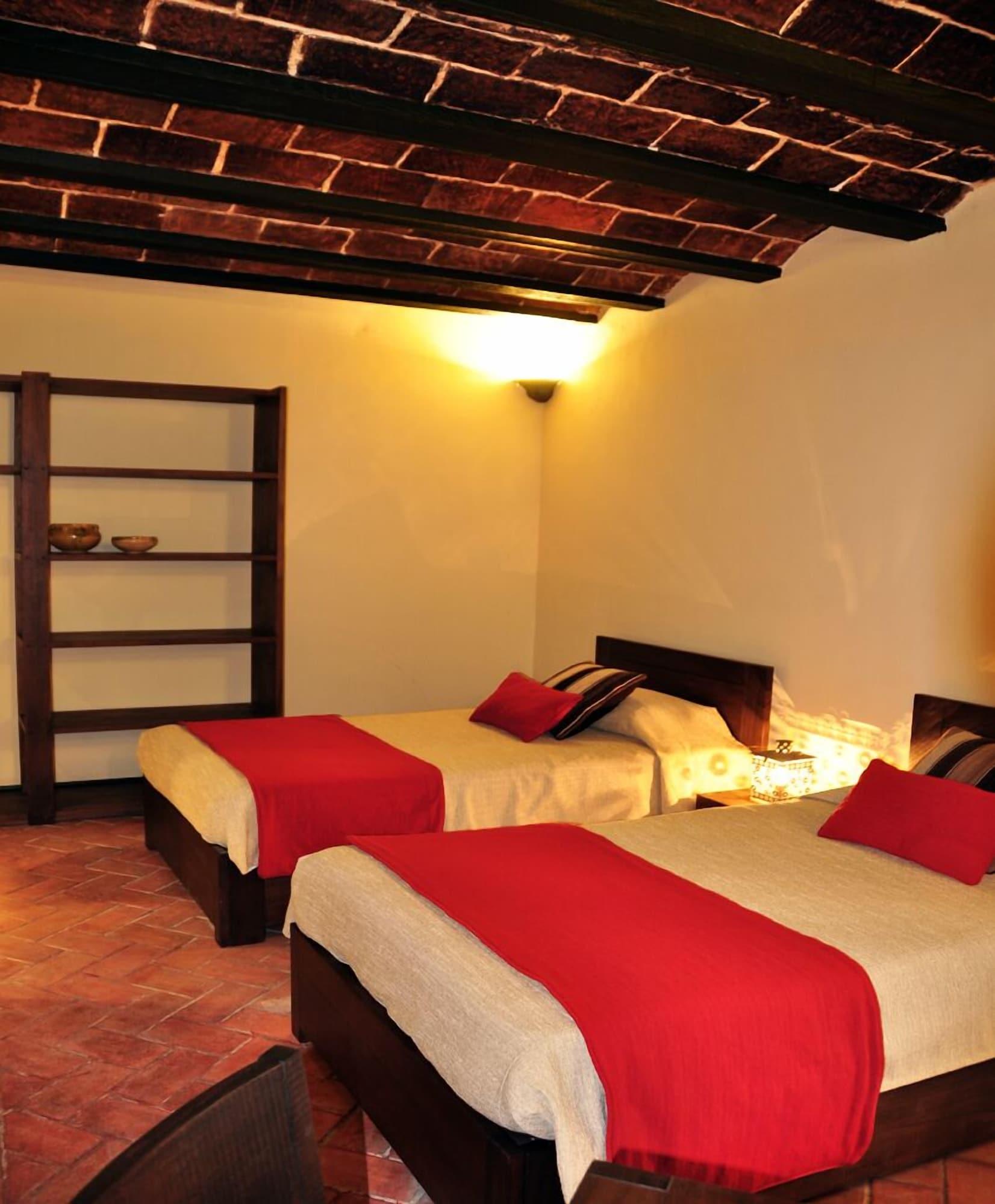Hotel Naira لاباز المظهر الخارجي الصورة